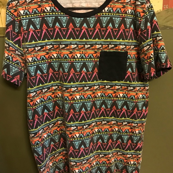 Other - Tribal print T-shirt